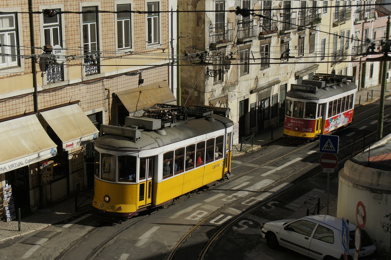 Tramvajus, Lisbonas, Senamiestis, Portugal, Eismas, Istoriškai, Transporto Priemonė, Transportas, Atrodė, Nostalgiškas