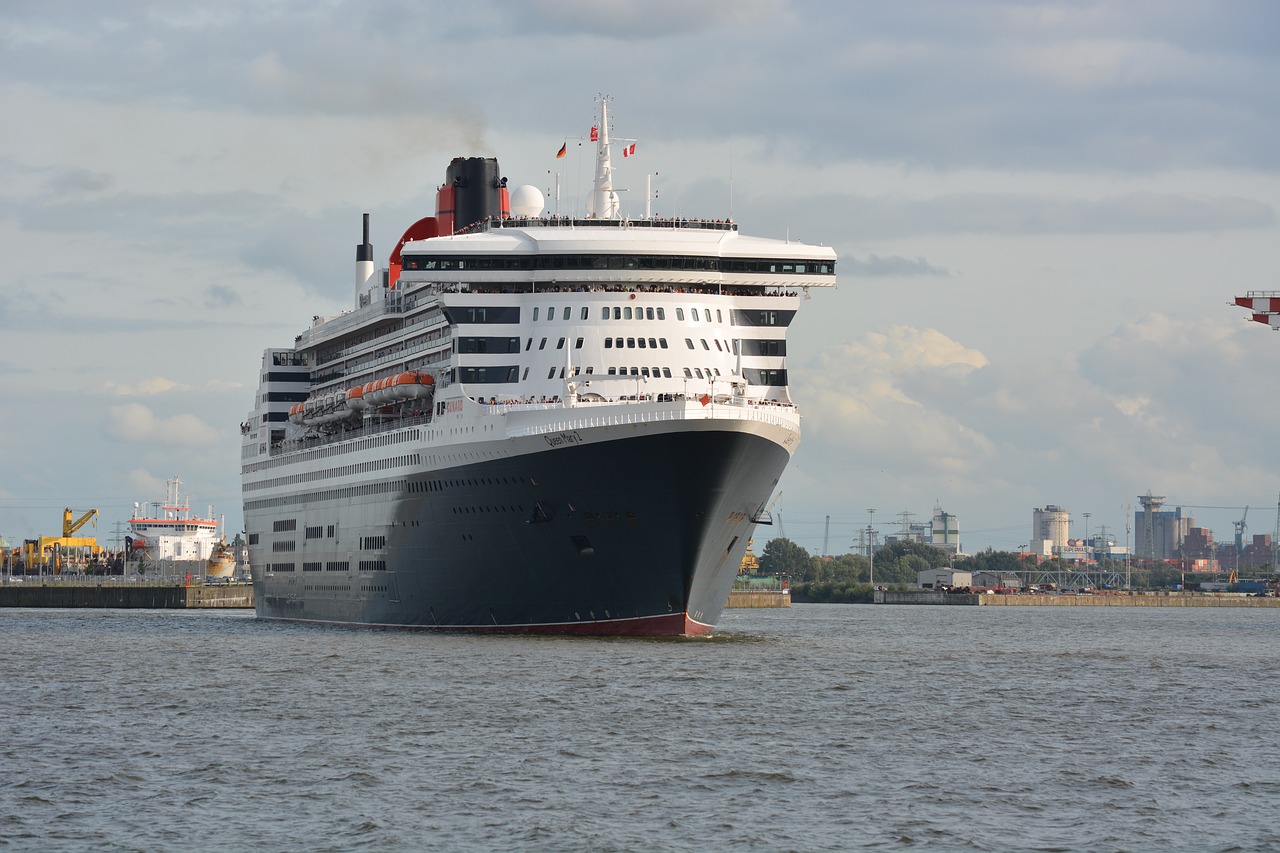 Transportas, Laivas, Karalienė Mary 2, Vandens Kruizas, Turistai, Kirsti, Hamburgas, Nemokamos Nuotraukos,  Nemokama Licenzija