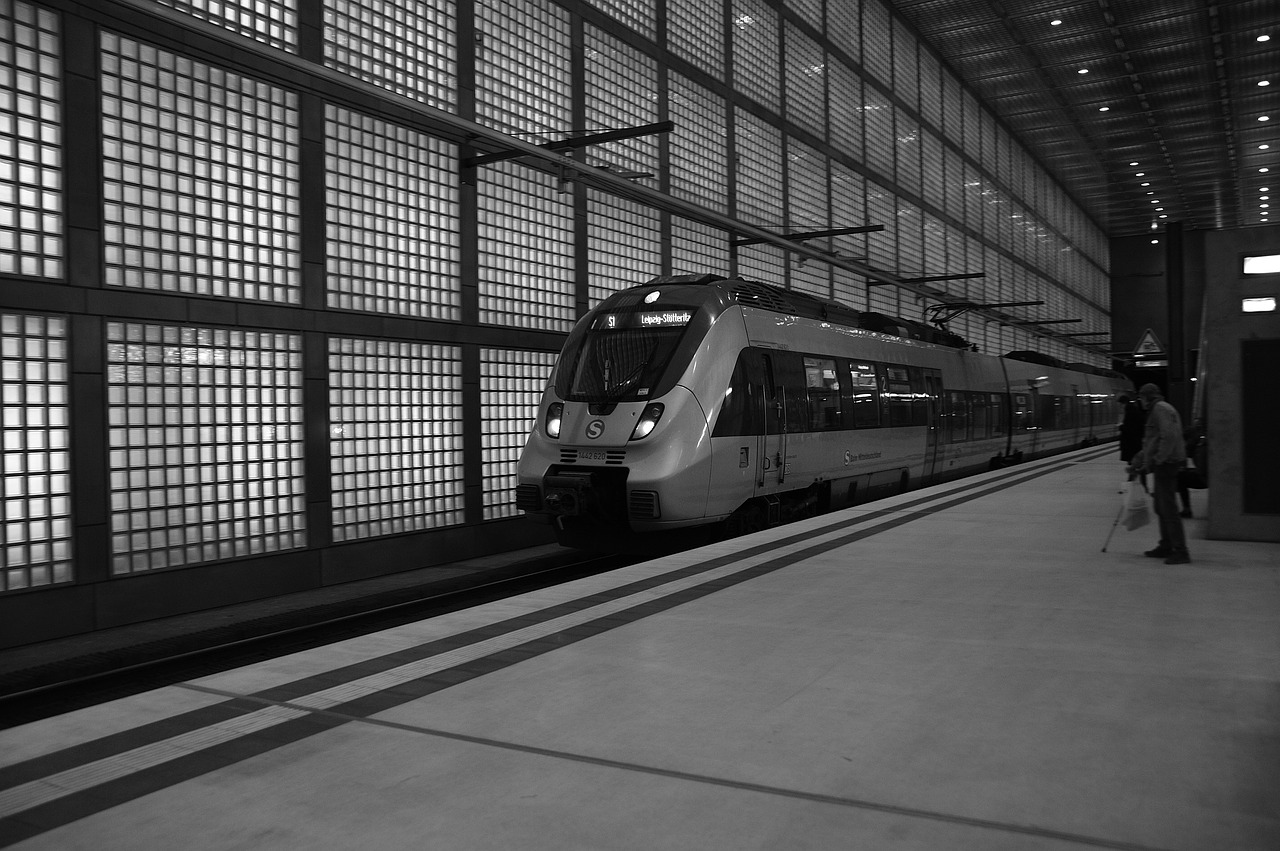 Transporto Sistema, Metro, Traukinys, Leipcigas, Nemokamos Nuotraukos,  Nemokama Licenzija