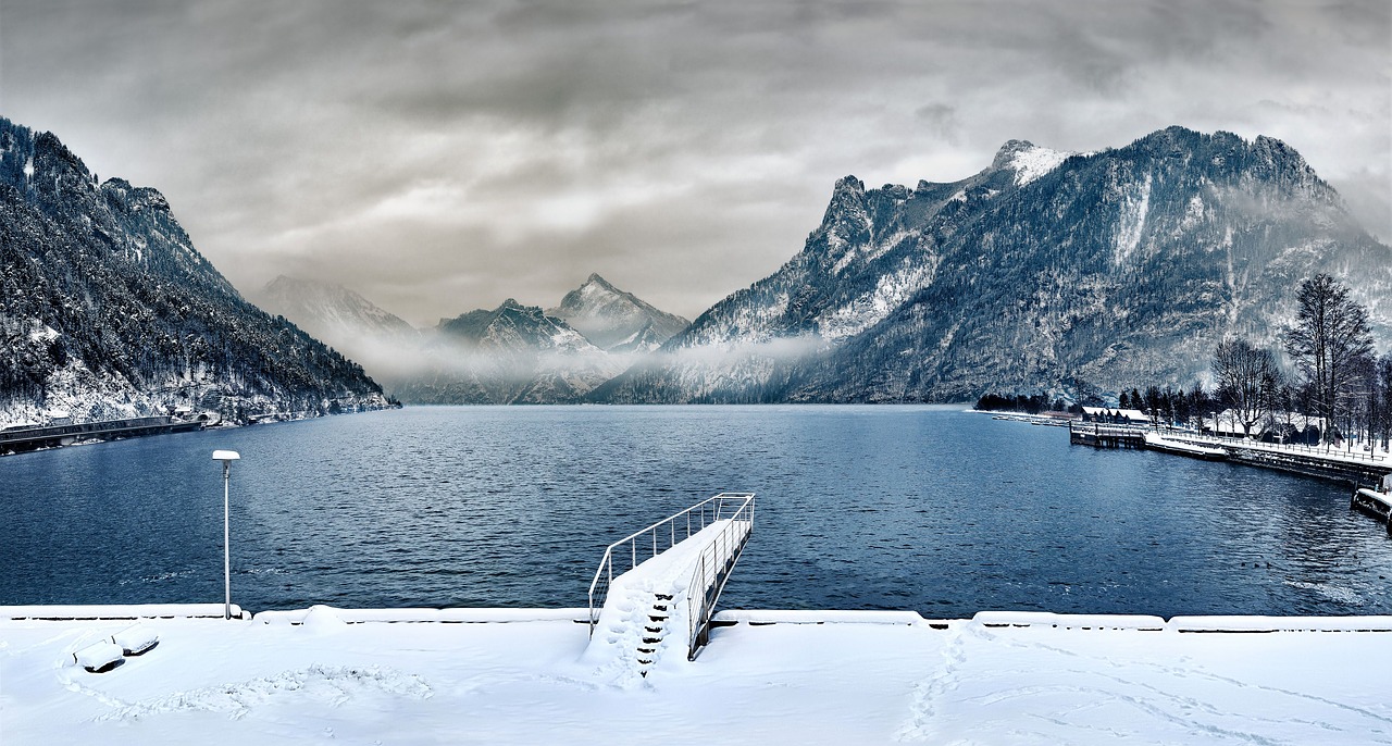 Traunsee, Ežeras, Ebensee, Austria, Vanduo, Kraštovaizdis, Gamta, Kalnai, Šaltas, Žiema