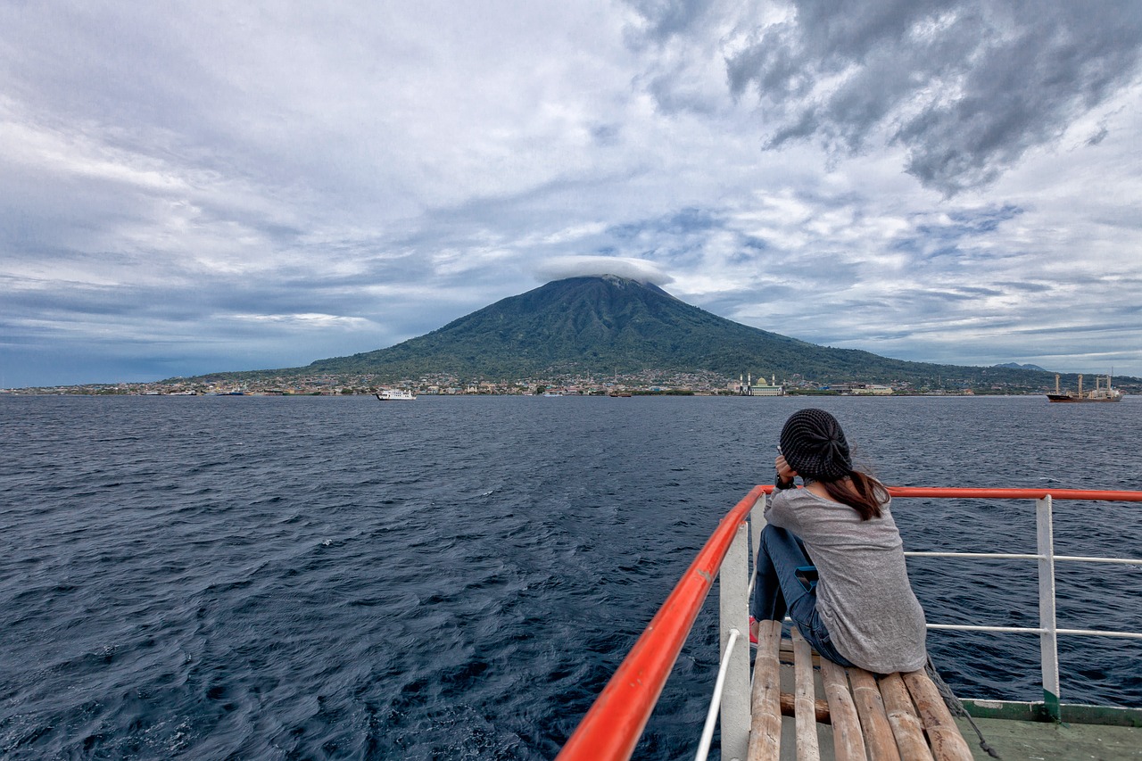 Kelionė, Keltų Denio, Moterys, Viešbutis Naples Sala, Halmahera, Indonezija, Nemokamos Nuotraukos,  Nemokama Licenzija