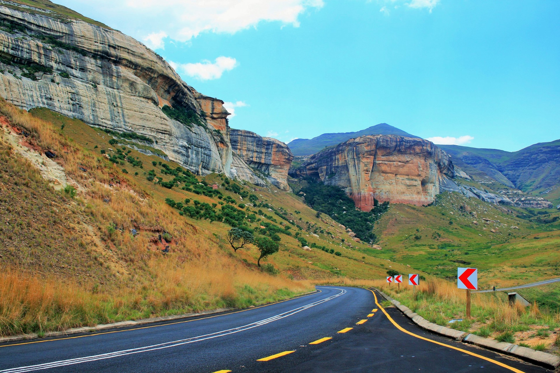Kalnai,  Nacionalinis & Nbsp,  Kelias,  Drakensbergas,  Keliaujant Kalnuose, Nemokamos Nuotraukos,  Nemokama Licenzija