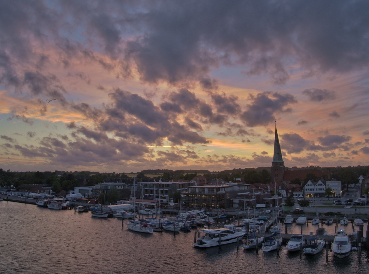 Travemünde, Baltijos Jūra, Uosto Įėjimas, Vanduo, Ežeras, Kranto, Nemokamos Nuotraukos,  Nemokama Licenzija