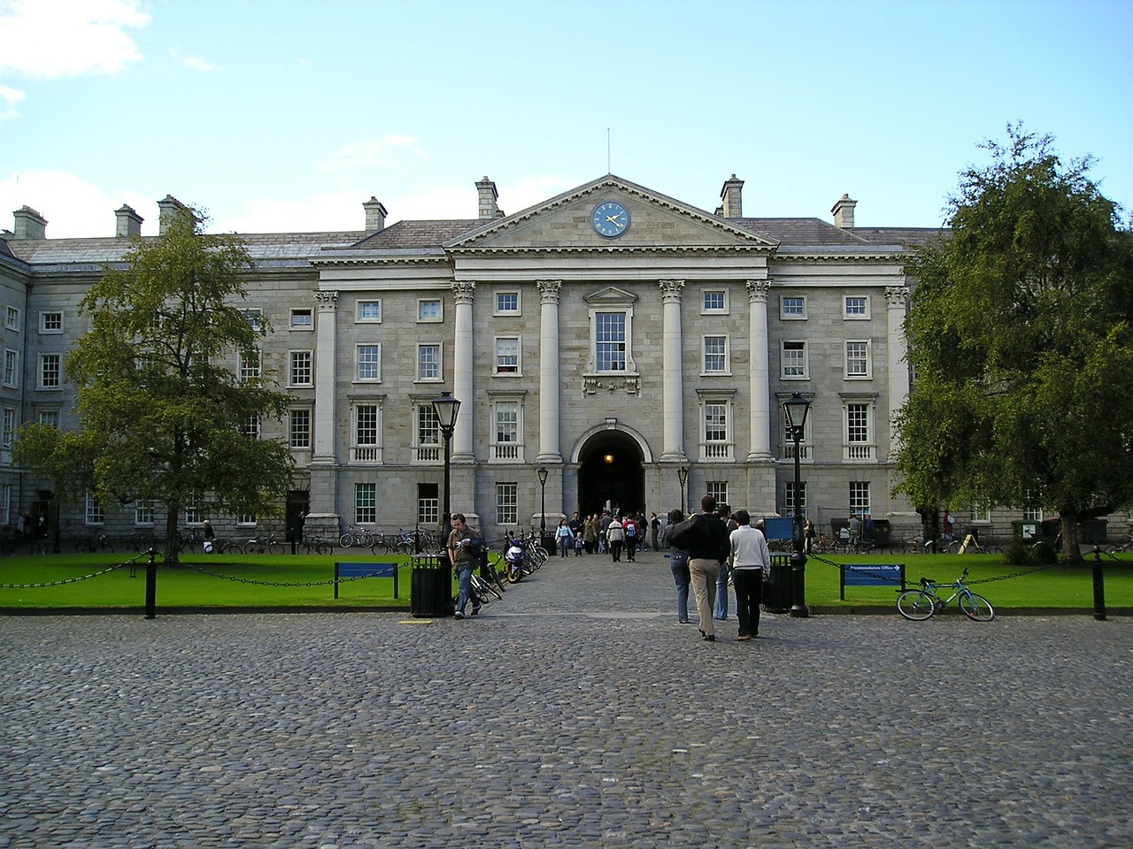 Trinybė, Kolegija, Dublin, Trinity Kolegija, Airija, Architektūra, Pastatas, Stulpeliai, Paminklas, Nemokamos Nuotraukos
