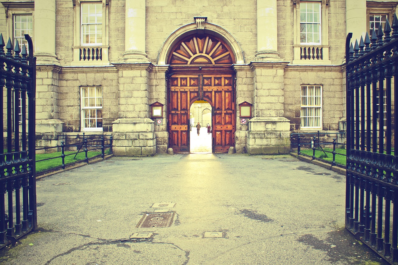 Trinity Kolegija, Dublin, Airija, Pastatas, Istorinis, Vartai, Įėjimas, Kolegija, Universitetas, Architektūra