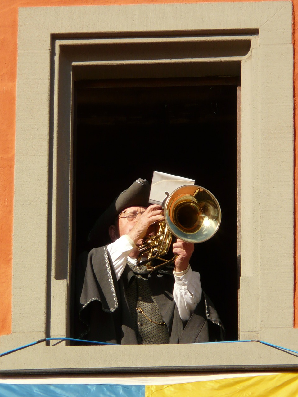 Trombonų Grotuvas, Trombonas, Bus, Muzika, Vyras, Žaisti, Asmuo, Nemokamos Nuotraukos,  Nemokama Licenzija