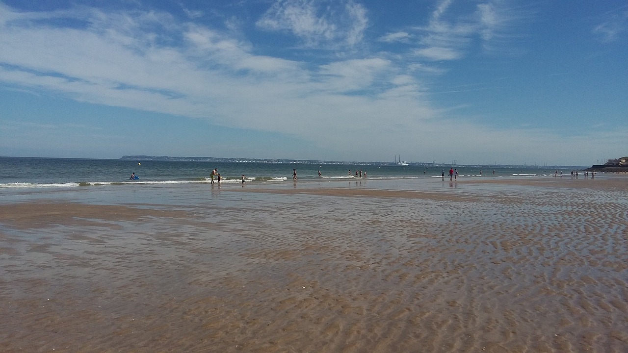 Trouville-Sur-Mer, France, Normandija, Papludimys, Jūra, Vanduo, Vasara, Turistai, Atostogos, Nemokamos Nuotraukos