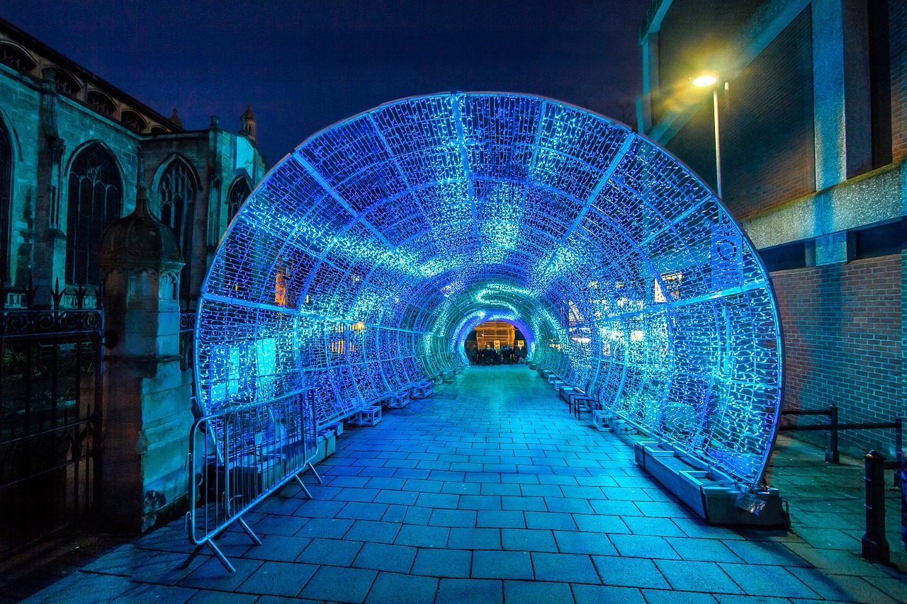 Tunelis, Led Žibintai, Miestas, Vakare, Kalėdiniai Dekoracijos, Norwich, Anglija, Nemokamos Nuotraukos,  Nemokama Licenzija