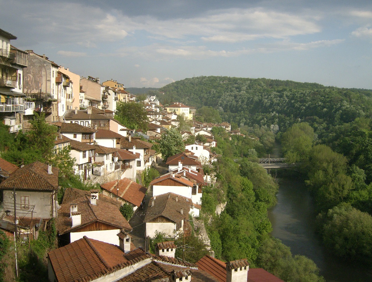 Turnovo, Bulgarija, Miestas, Miestas, Dangus, Debesys, Miesto, Miestai, Miškas, Medžiai