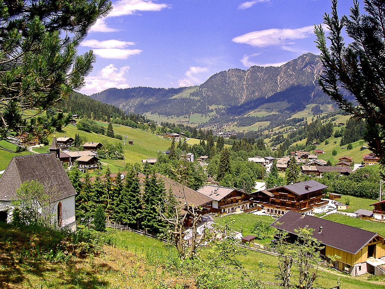 Tyrol, Alpbacho Slėnis, Inneralpbach, Panorama, Vaizdas, Alpių, Ūkiai, Užeigos Namai, Viešbučiai, Koplyčia