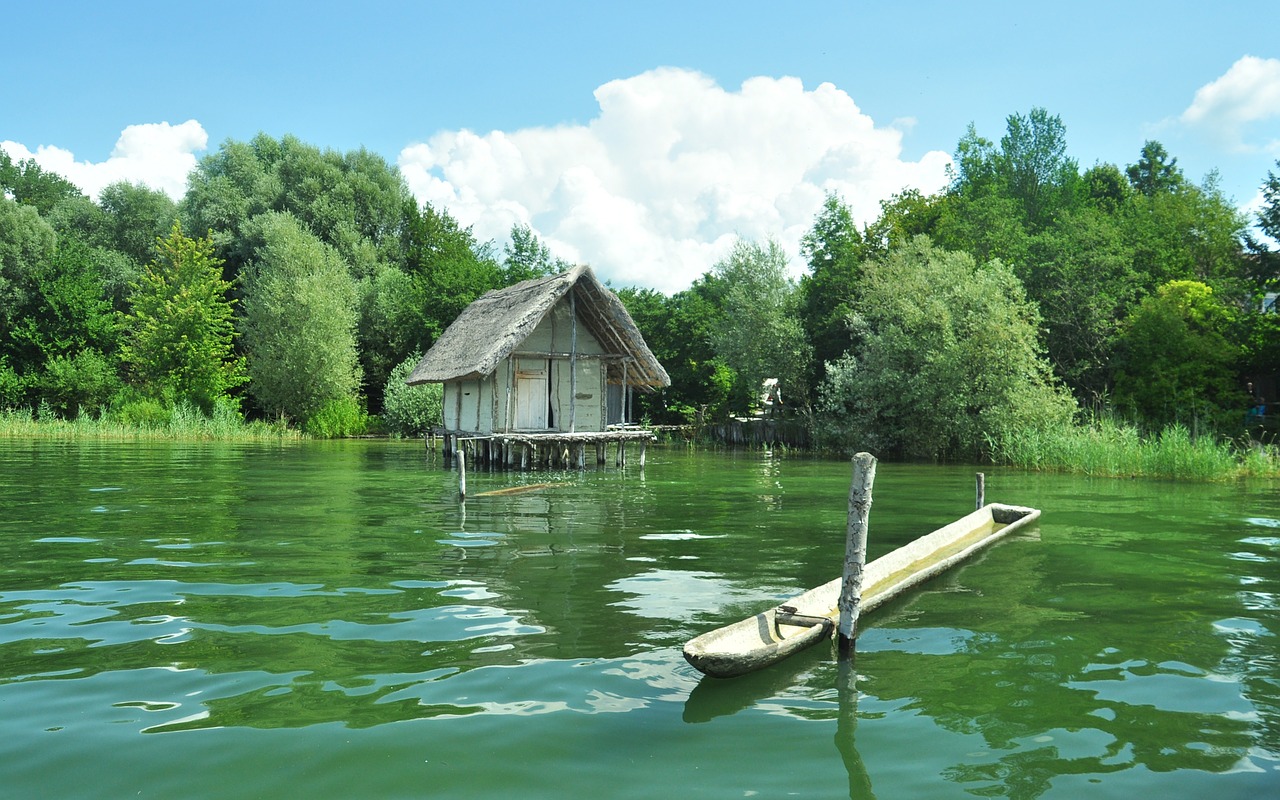 Uhldingen, Ežero Konstanta, Nameliai, Kalnų Kaimas, Mediniai Gyvenamieji Namai, Archeologinis Atviru Dangumi Muziejus, Lankytinos Vietos, Veidrodis, Atostogų Kryptis, Vasara