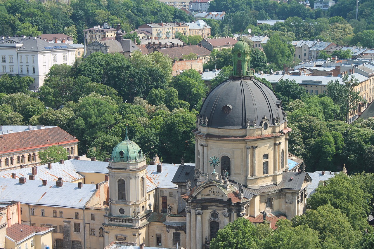 Ukraina,  Lvovo,  Dominikos Katedra,  Bažnyčia,  Katedra,  Religija,  Senamiestis,  Miesto Centras,  Kupolas,  Istorija