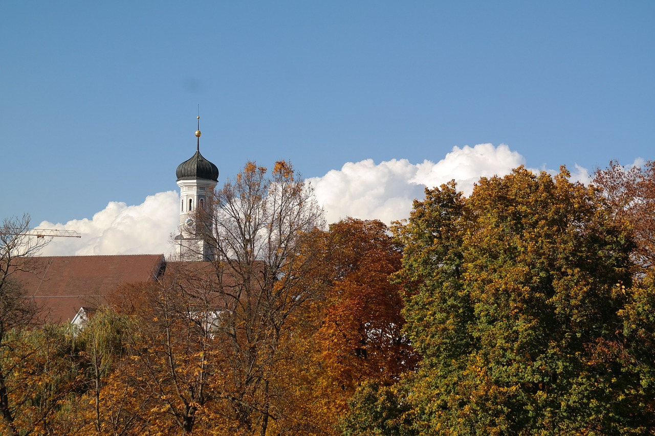 Ulm, Bažnyčia, Dangus, Debesys, Debesies Kalnai, Balta, Mėlynas, Ruduo, Kritimo Spalva, Bokštas