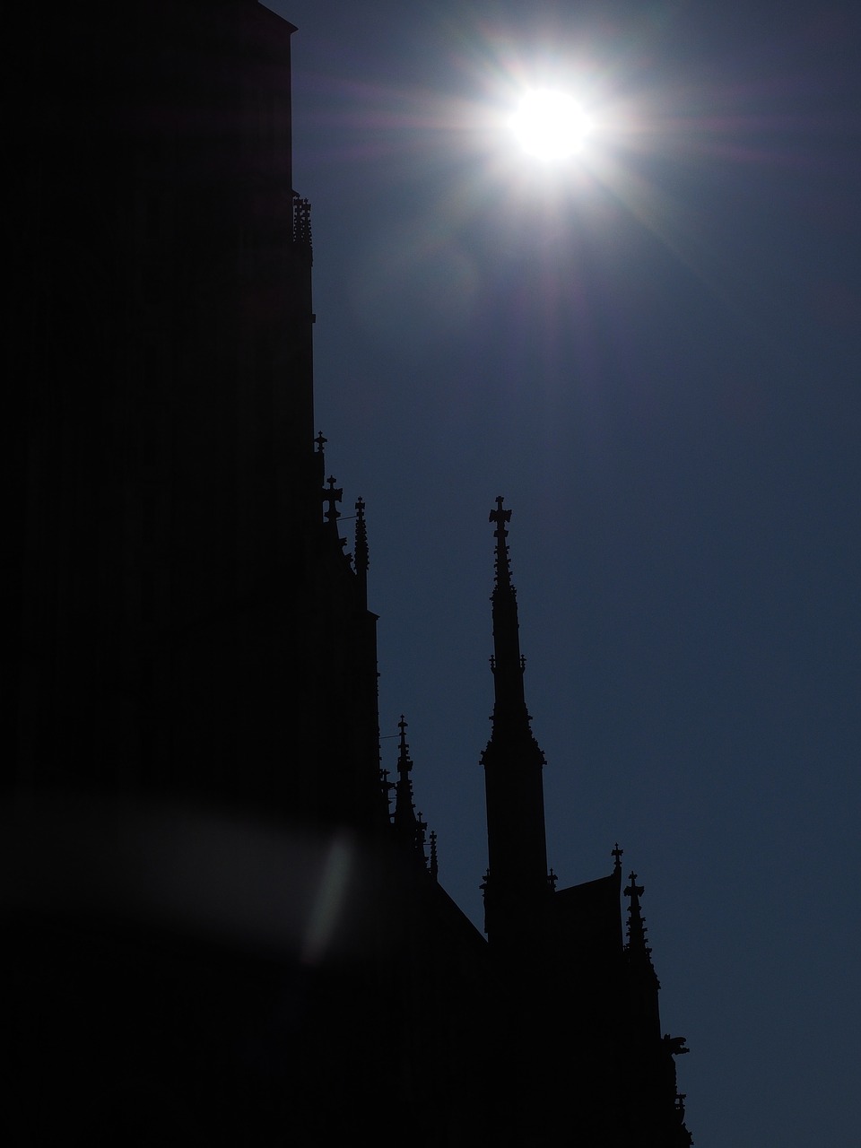 Ulmi Katedra, Saulės Užtemimas, Münsteris, Ulm, Pastatas, Saulė, Saulės Šviesa, Sonnenstern, Šviesa, Šešėlis