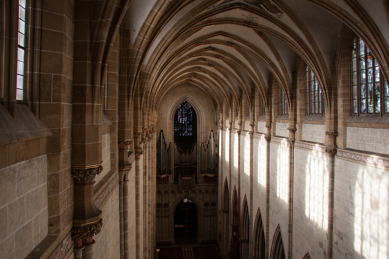 Ukmergė, Münsteris, Architektūra, Pastatas, Bažnyčia, Vidinis Vaizdas, Daug Natūralios Šviesos, Gotikinis Stilius, Gotika, Nave
