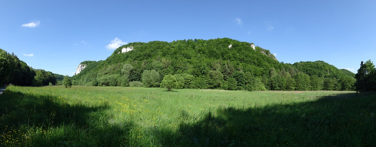 Slėniai Netoli Krokuvos, Lenkija, Pieva, Akmenys, Panorama, Gamta, Kraštovaizdis, Žalias, Pavasaris, Pėsčiųjų Takai