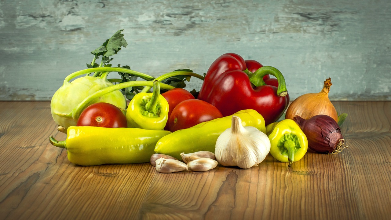 Daržovės, Pomidorai, Pipirai, Paprika, Česnakai, Svogūnai, Koprabi, Vitaminai, Maistas, Sveikata