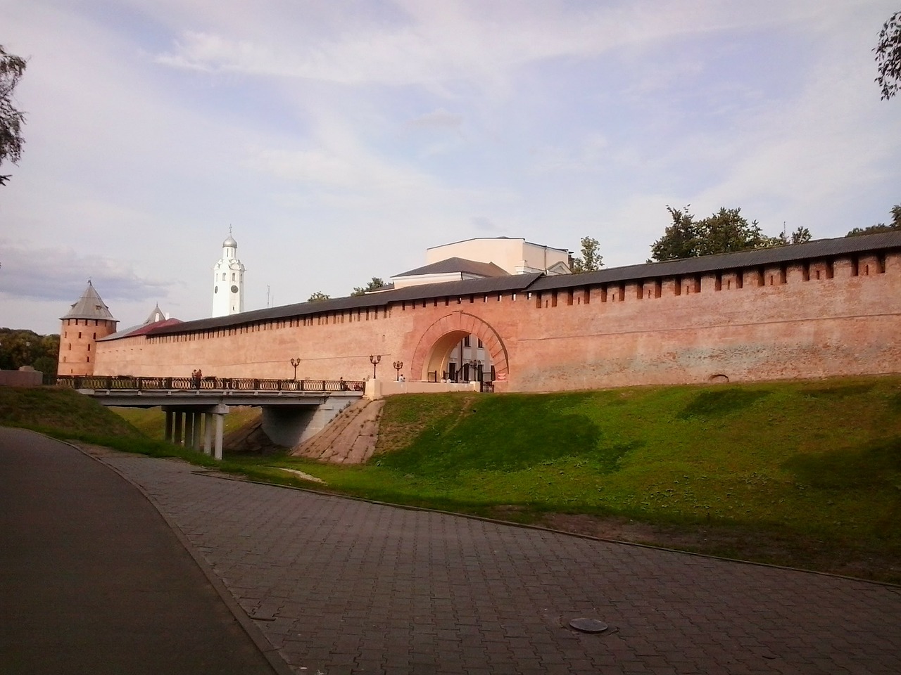 Veliky Novgorod, Architektūra, Siena, Vartai, Pilis, Tvirtovė, Plytų Siena, Rusija, Tiltas, Nemokamos Nuotraukos