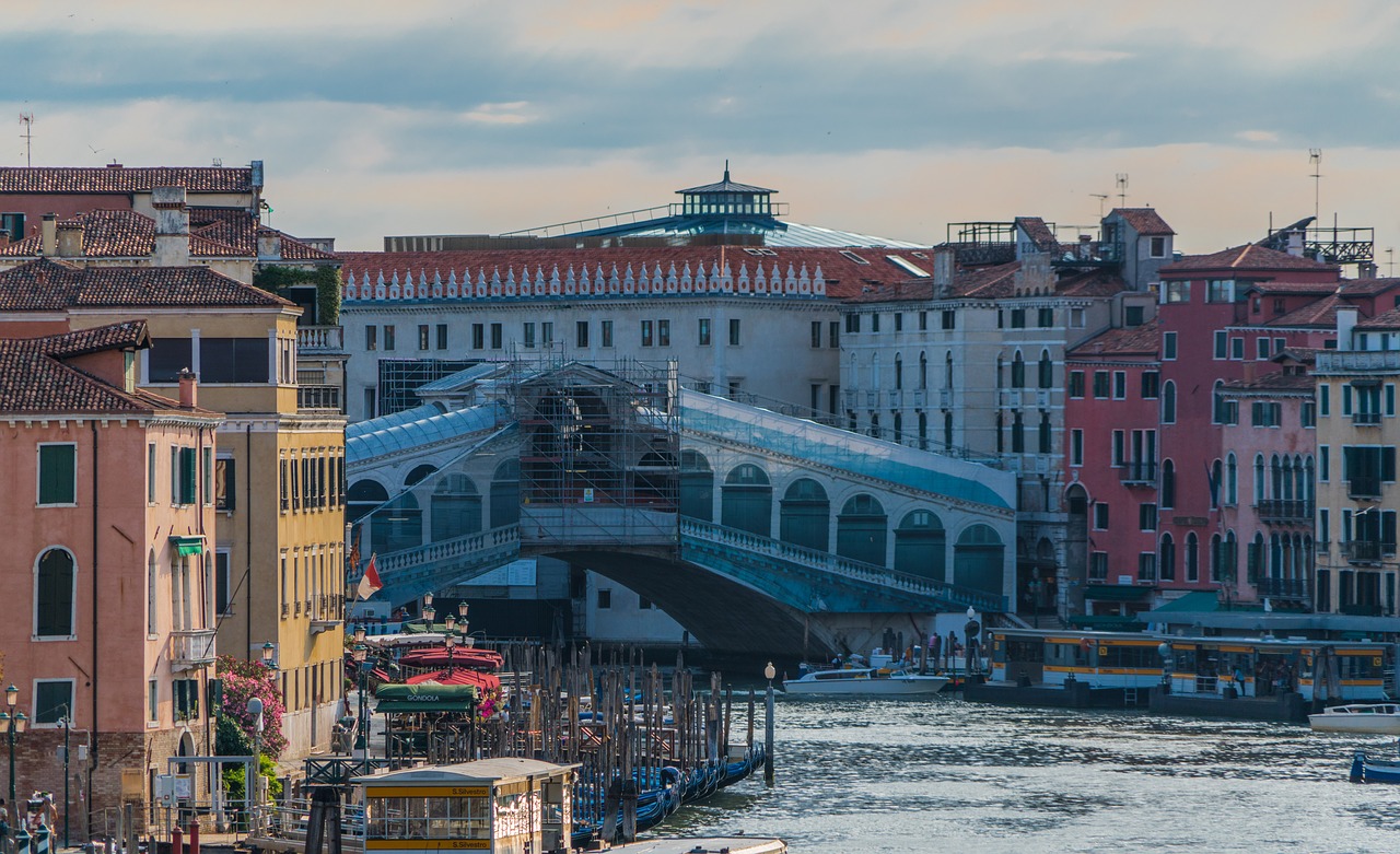 Venecija, Italy, Rialto Tiltas, Statyba, Didysis Kanalas, Europa, Kelionė, Vanduo, Gondola, Turizmas