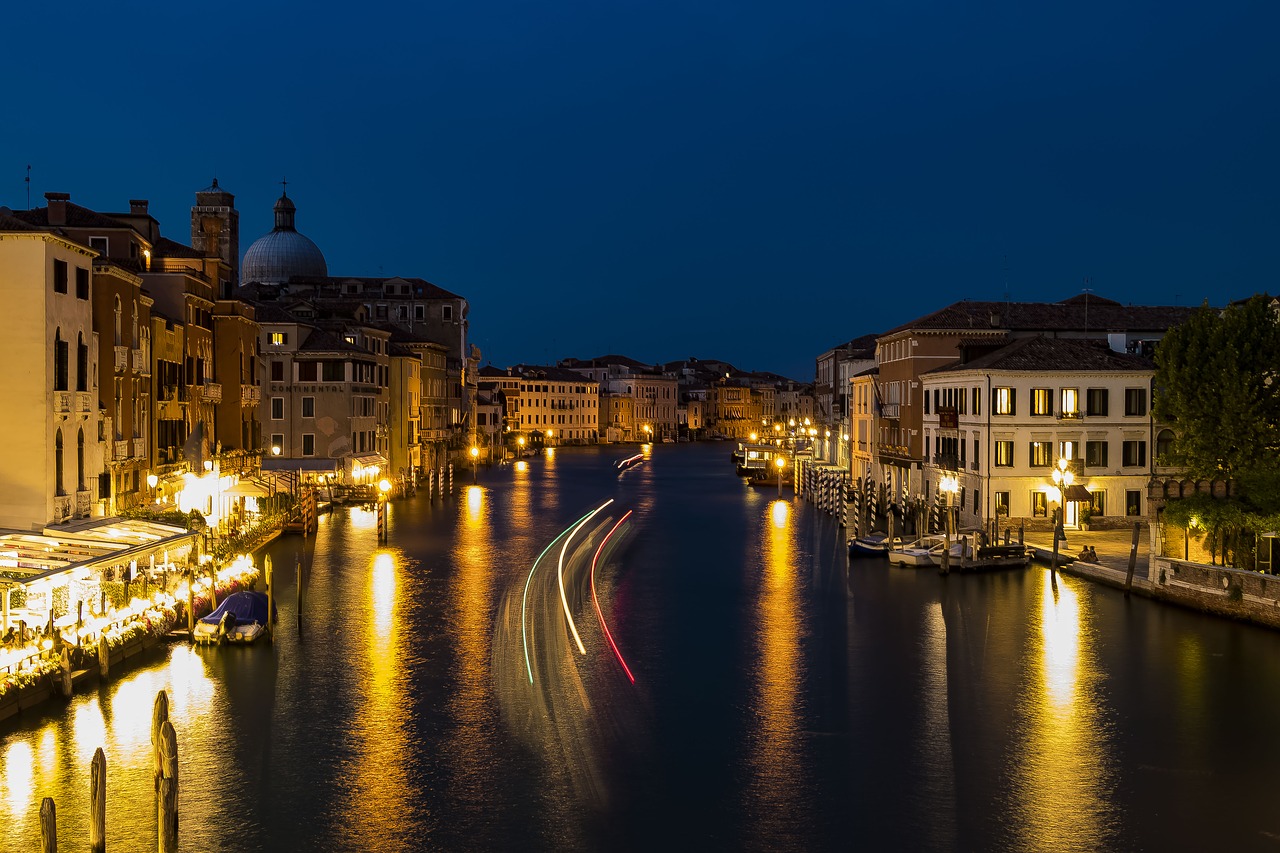 Venecija, Italy, Architektūra, Kanalas, Seni Namai, Miestas, Namai, Paminklas, Gatvė, Paminklai