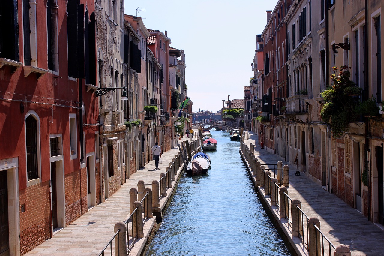 Venecija, Kanalas, Vanduo, Italy, Senamiestis, Šventė, Romantiškas, Pastatas, Buveinė, Miestas