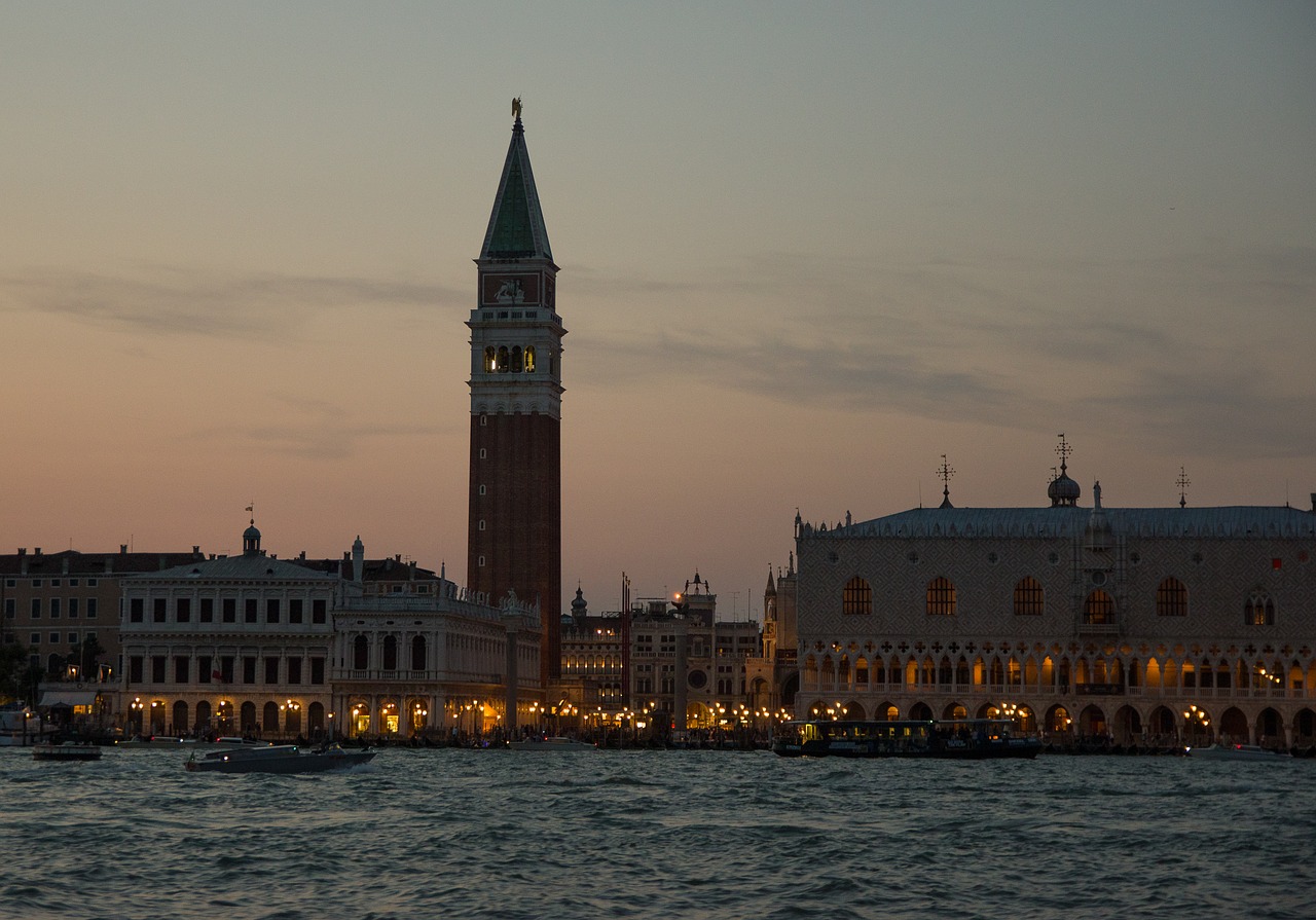 Venecija, St Ženklo Aikštė, Vanduo, Italy, Doges Rūmai, Kampanelis, Venezija, Istoriškai, Doges, Lagūnas