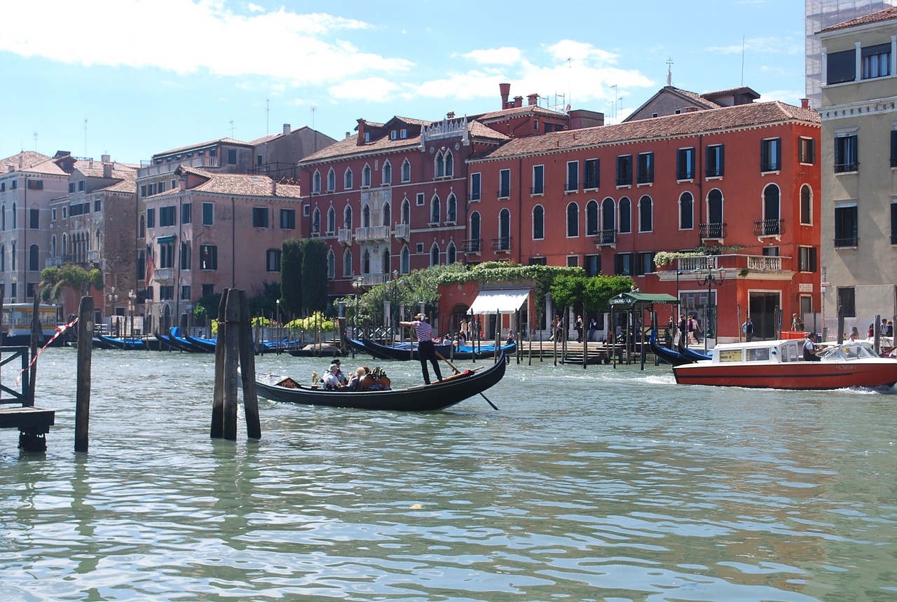Venecija, Gondolieris, Kanalas, Italy, Kelionė, Gondola, Turizmas, Ispanų, Romantika, Gondoliers