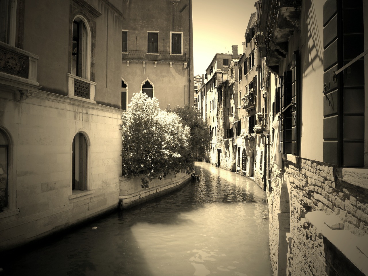 Venecija,  Kanalas,  Italy,  Vanduo,  Tylus,  Venezija,  Be Turistų,  Boot,  Namai,  Romantiškas