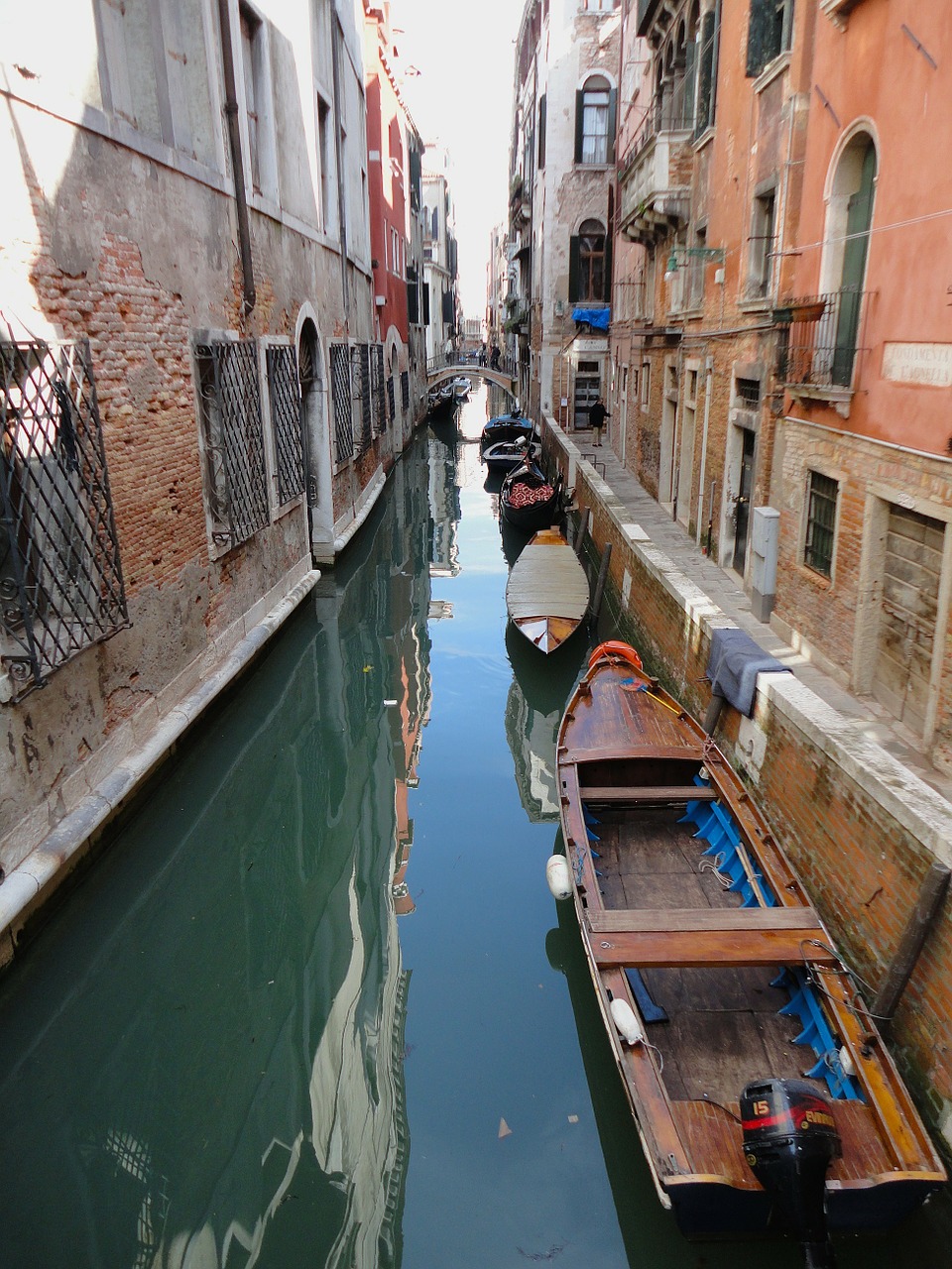 Venecija, Italy, Kanalas, Vanduo, Pastatai, Gondolos, Valtys, Apmąstymai, Architektūra, Paskirties Vietos