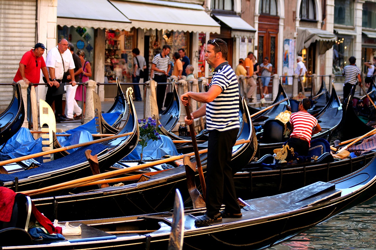 Venecija Italija, Gondola, Gondolieris, Vanduo, Kelionė, Kanalas, Europa, Ispanų, Turizmas, Miestas