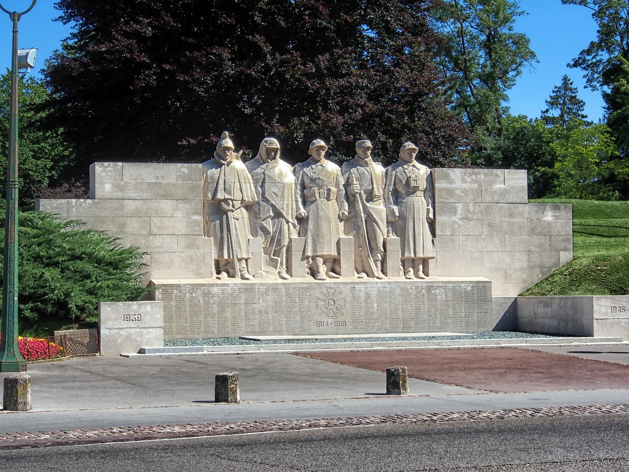 Verdun, France, Karo Memorialas, Skulptūra, Paminklas, Lauke, Akmuo, Medžiai, Nemokamos Nuotraukos,  Nemokama Licenzija