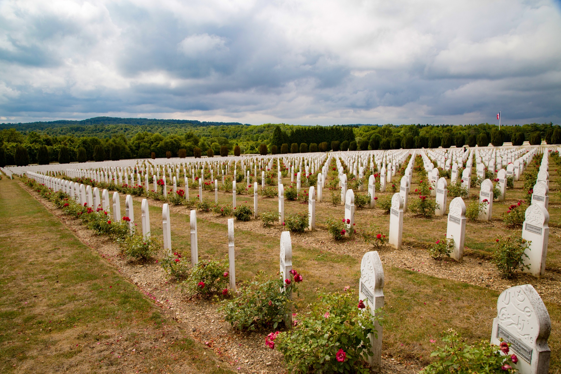 Verdun,  Kapas,  Kapinės,  Atminimas,  Auka,  Gėlės,  Ramus,  Kapas,  Simbolis,  Kareivis