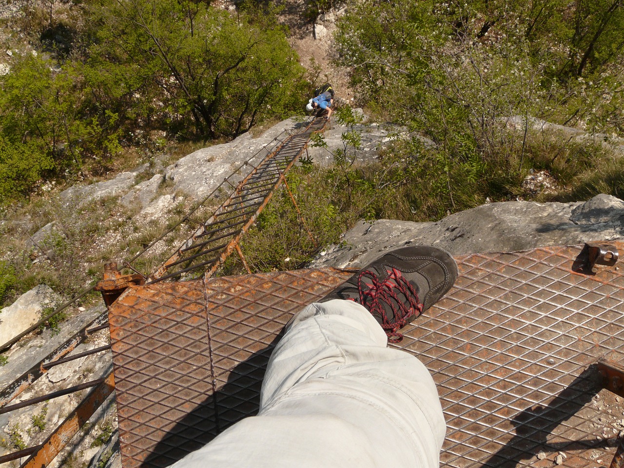 Per Dellamicizia, Kietas, Eksponuotos, Statmenai, Alpinizmas, Laipiojimo Platformos Sistema, Galva, Atsarginė Kopija, Savarankiškumas, Via Ferrata