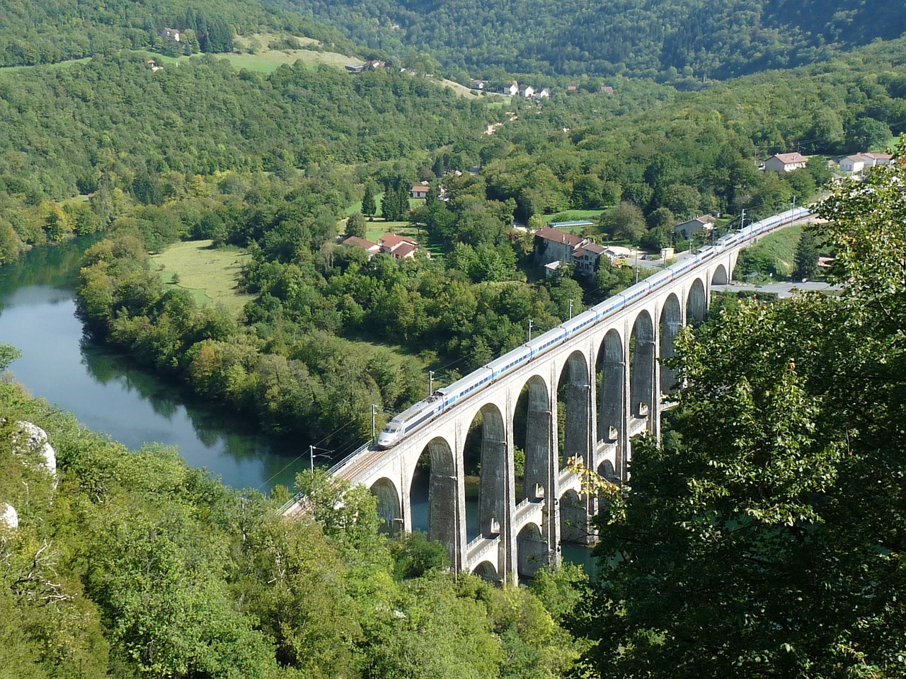 Viadukas, Upė, Traukinys, Tiltas, Nemokamos Nuotraukos,  Nemokama Licenzija