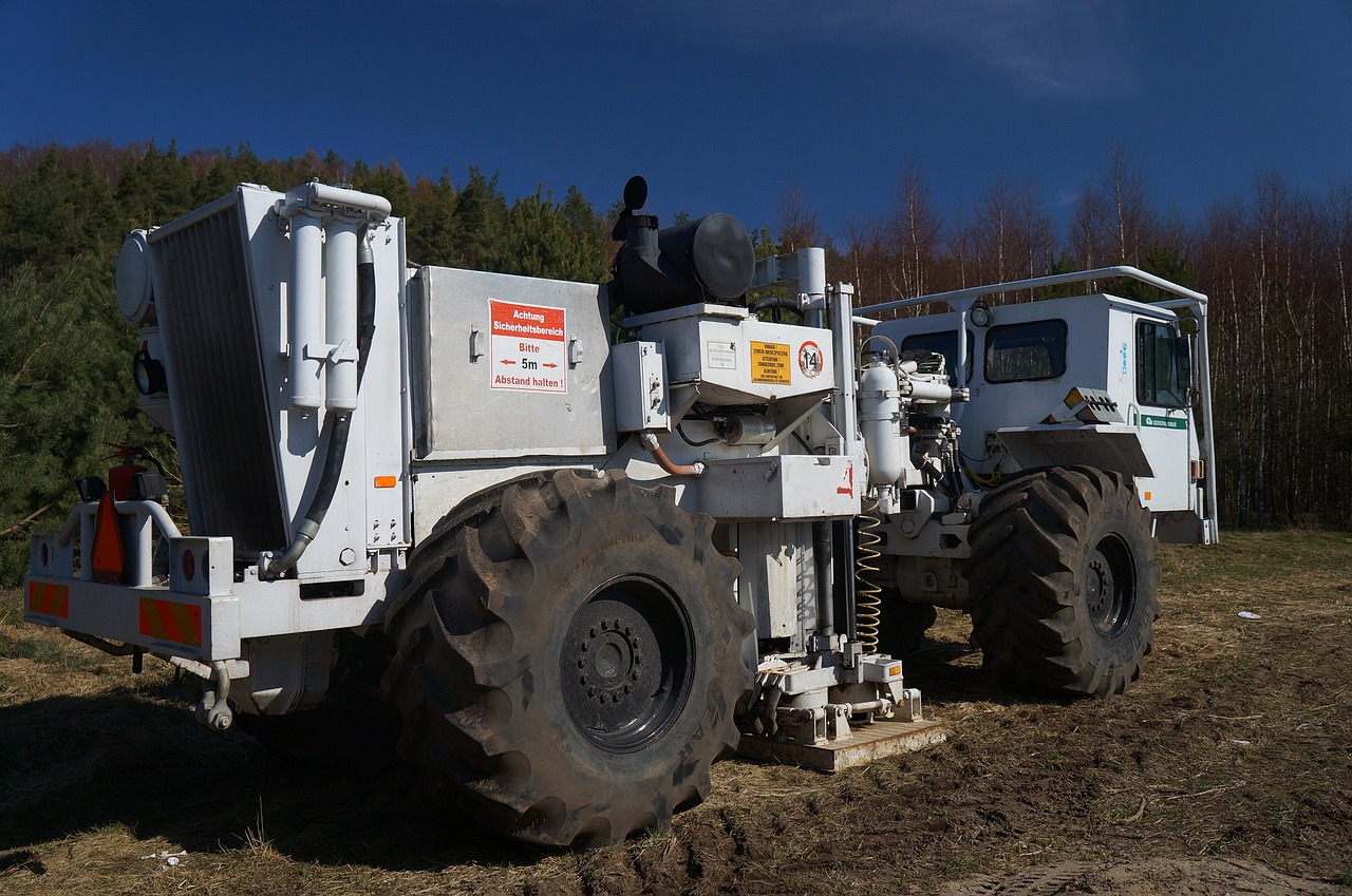 Vibratorius,  Vibrozė,  Seisminis Tyrimas,  Geologija,  Gamtinių Dujų, Nemokamos Nuotraukos,  Nemokama Licenzija