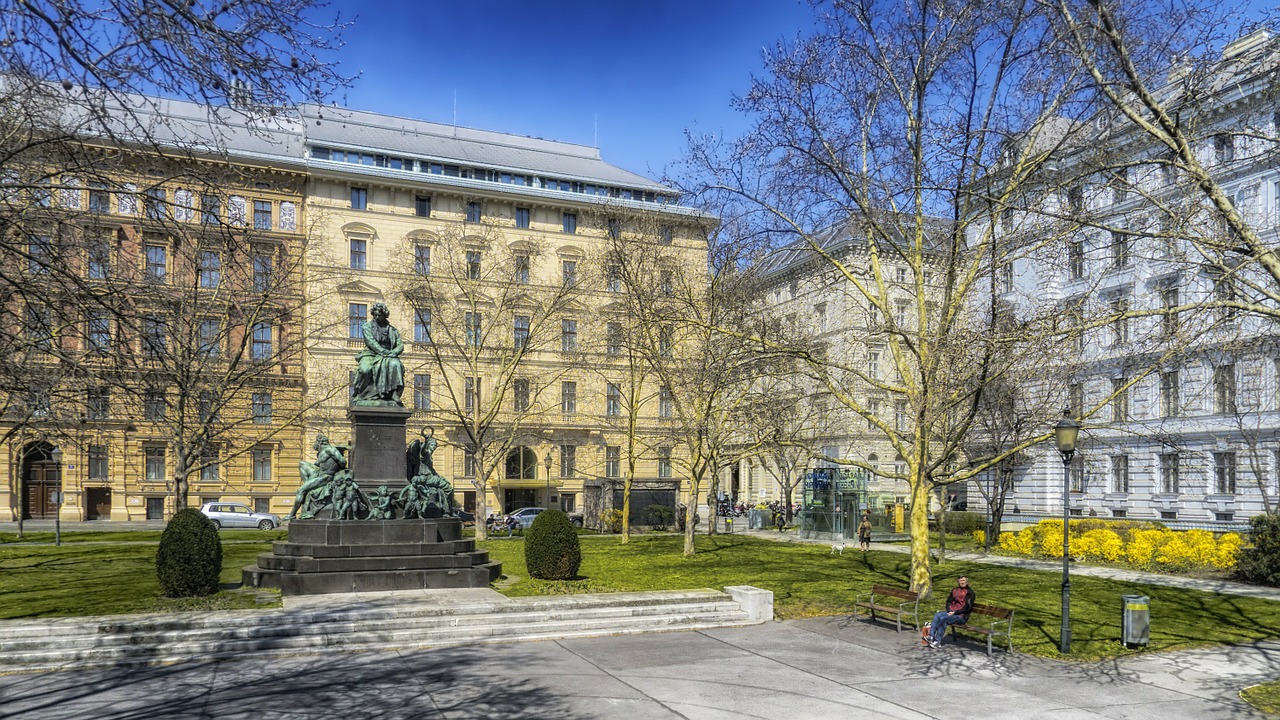 Vienna, Austria, Beethoven Plaza, Pastatas, Paminklas, Statula, Architektūra, Medžiai, Žolė, Hdr