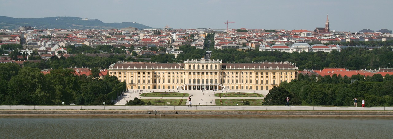 Vienna, Schönbrunn, Vaizdas, Turistai, Pilies Kiemas, Nemokamos Nuotraukos,  Nemokama Licenzija