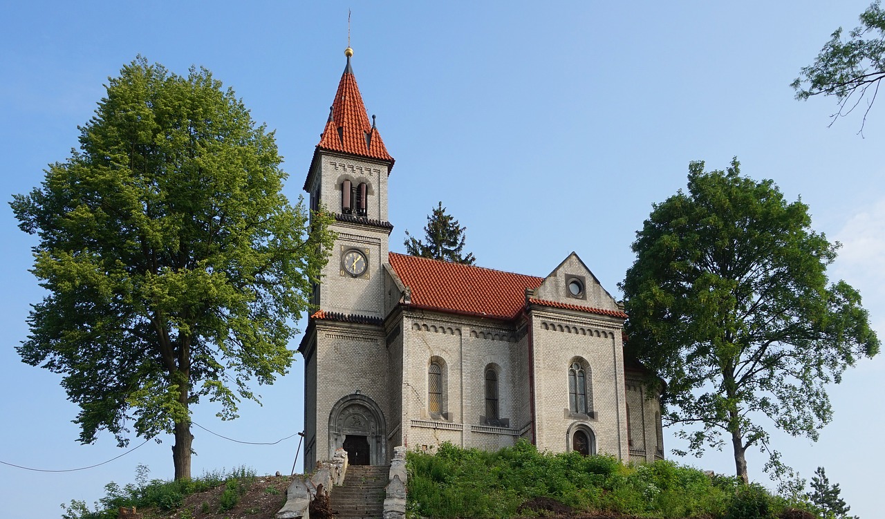 Kaimas Bažnyčia,  Čekija,  Bažnyčia,  Kaimas,  Kaimo,  Eksterjero,  Europa,  Architektūra,  Medis,  Romos Katalikų