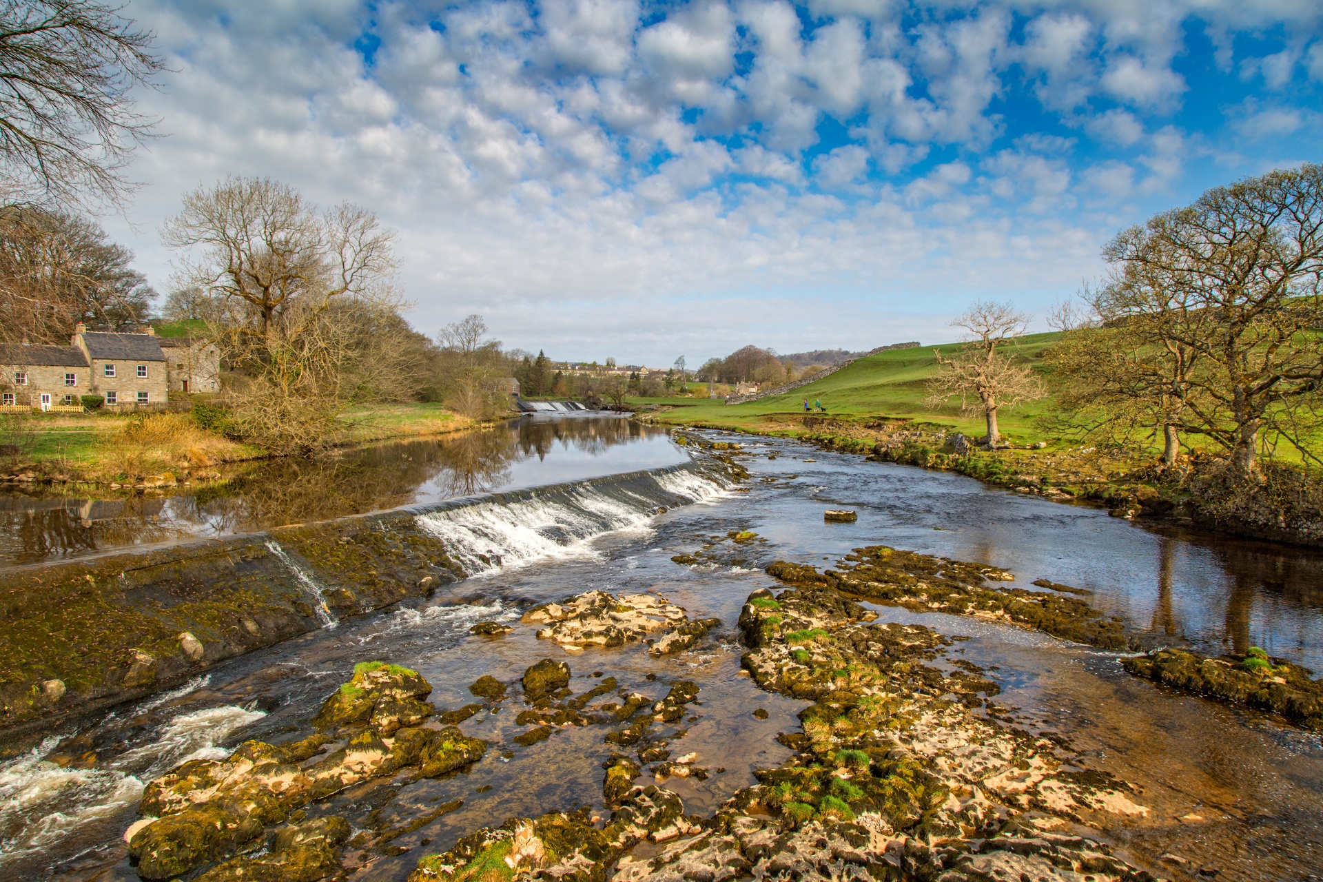 Grassington,  Jorkšyras & Nbsp,  Dales,  Weir & Nbsp,  - & Nbsp,  Vandens & Nbsp,  Funkcija,  Tiltas & Nbsp,  - & Nbsp,  Pastatyta & Nbsp