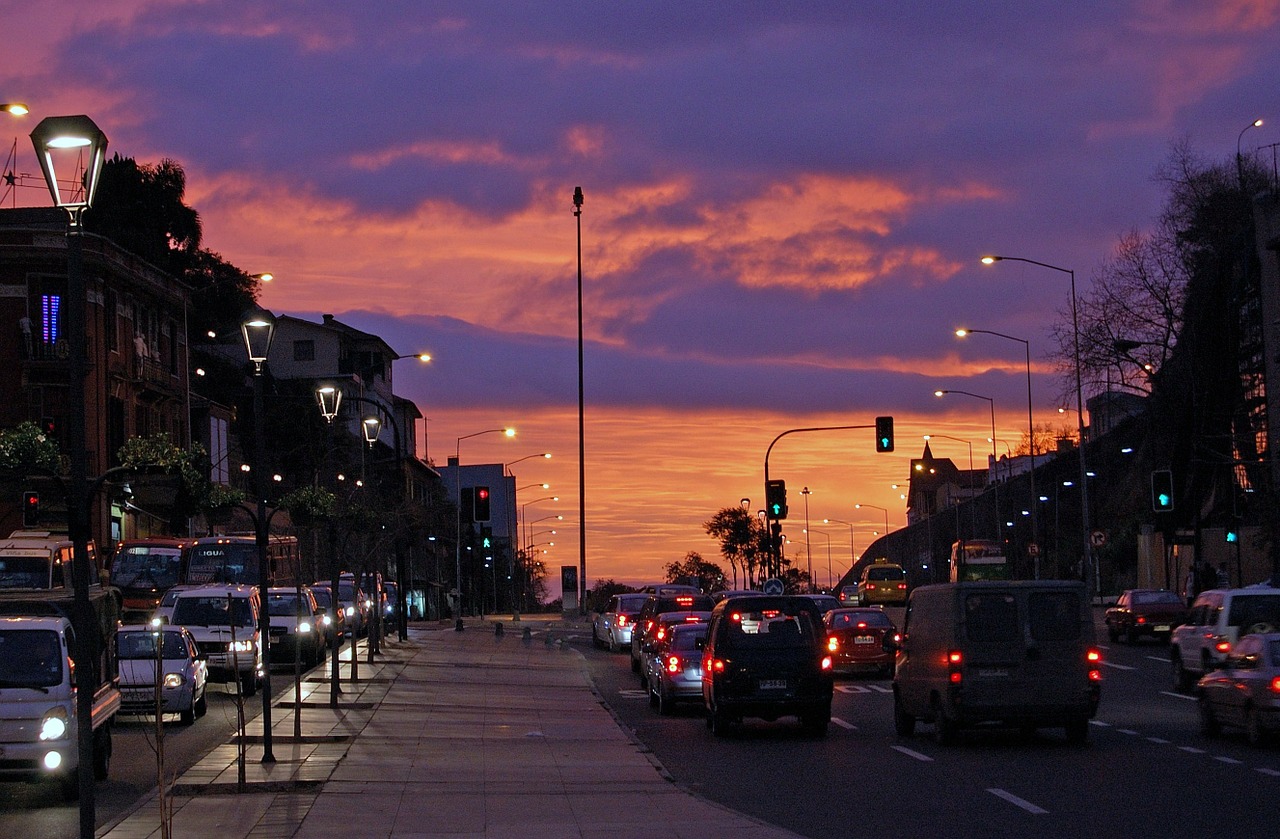 Viña Del Mar, Čile, Saulėlydis, Automobiliai, Miesto Šviesos, Gatvė, Debesys, Miestai, Miesto, Nemokamos Nuotraukos