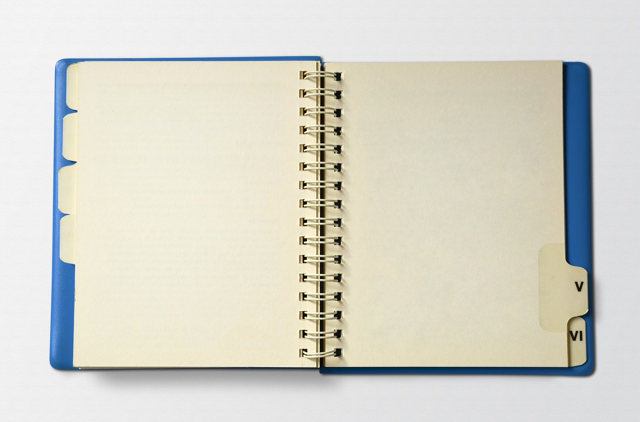 Vintage Notebook, Vintage, Nešiojamojo Kompiuterio, Retro, Popierius, 70S, 70-Tieji Metai, Spiralė, Skirtukai, Maketas