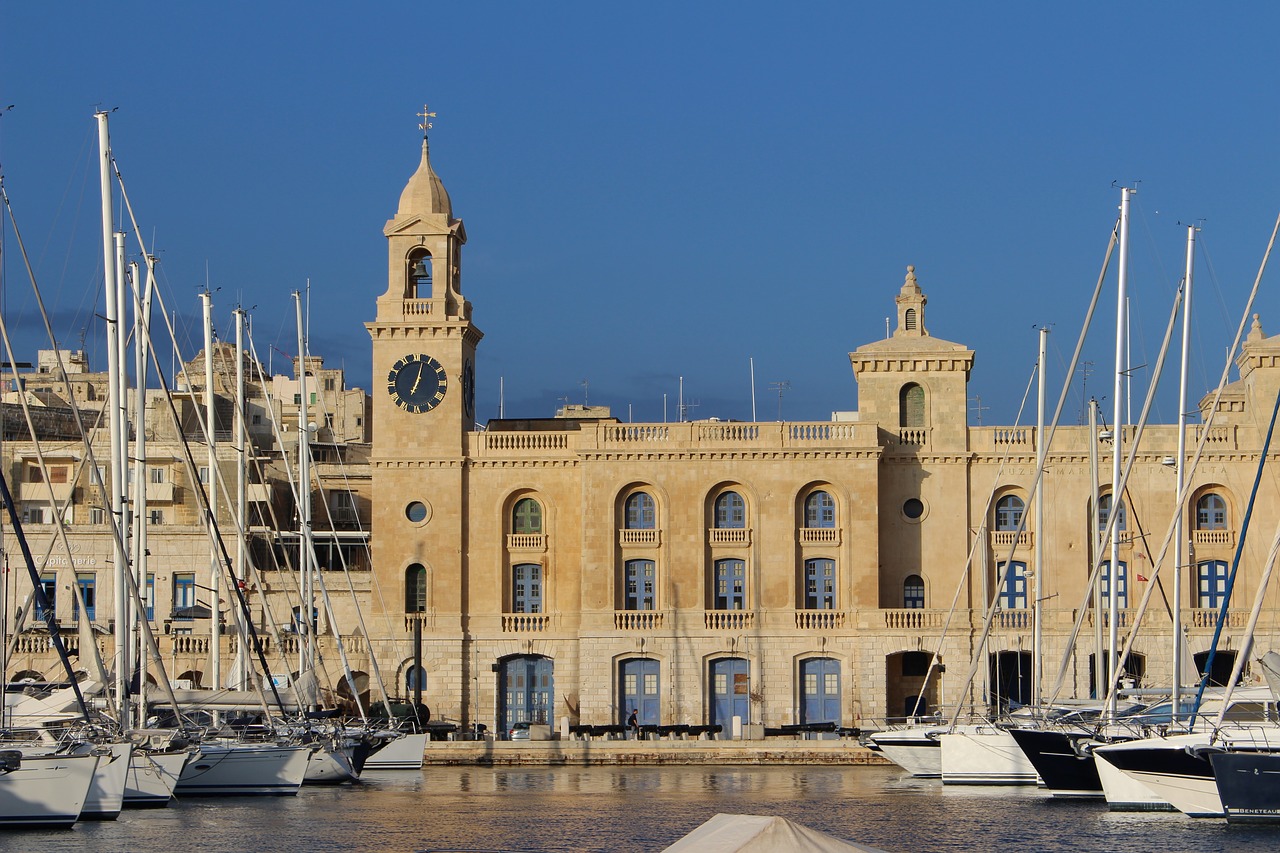 Vittoriosa, Birgu, Malta, 3 Miestai, Uostas, Burinė Valtis, Pastatas Viduržemio Jūra, Nemokamos Nuotraukos,  Nemokama Licenzija