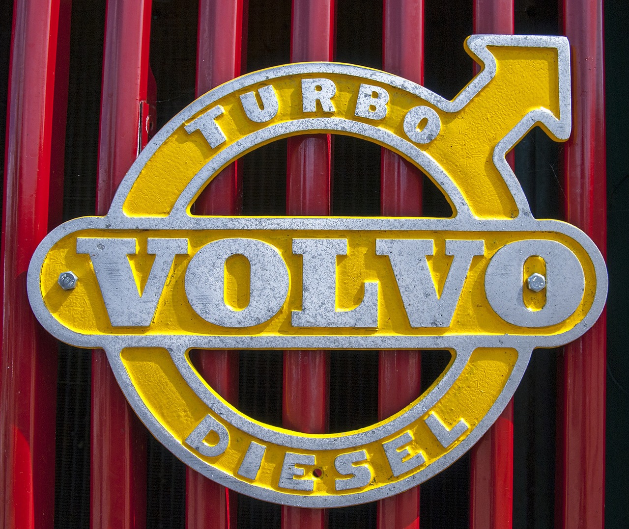 Volvo, Dyzelinas, Turbo, Emblemos, Variklis, Automobilis, Sunkvežimis, Nemokamos Nuotraukos,  Nemokama Licenzija