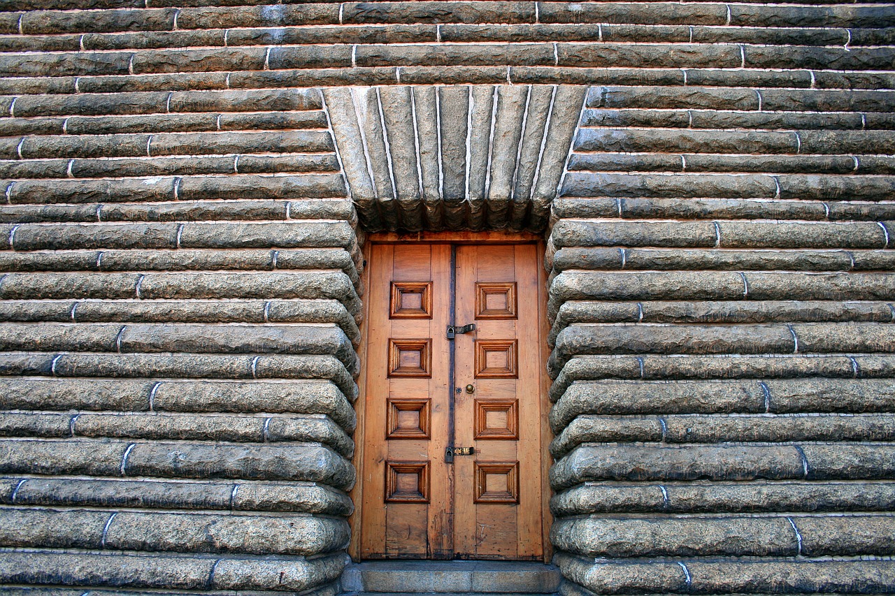 Voortrekkerio Paminklas, Paminklas, Monolitas, Pionierius, Voortrekker, Siena, Eksterjeras, Nuolydis, Granitas, Grioveliai