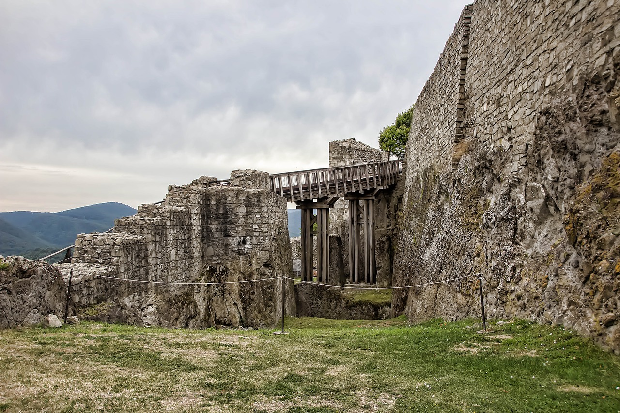 Vysehrad, Vengrija, Pilis, Griuvėsiai, Gangplankas, Nemokamos Nuotraukos,  Nemokama Licenzija