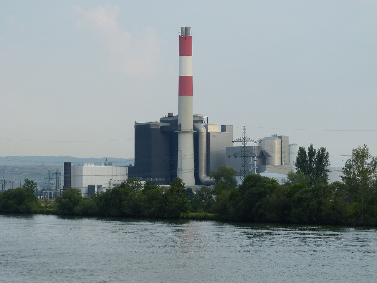 Wachau, Austria, Žemutinė Austrija, Danubės Slėnis, Danube Regionas, Danube, Elektrinė, Energija, Upės Kruizas, Kaminas