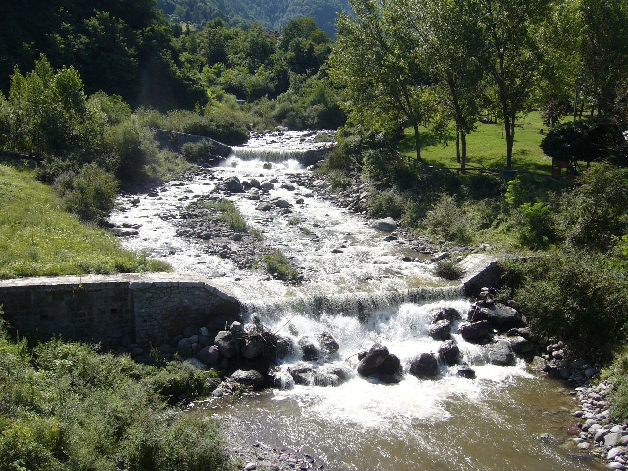 Vanduo, Torrent, Upė, Nemokamos Nuotraukos,  Nemokama Licenzija