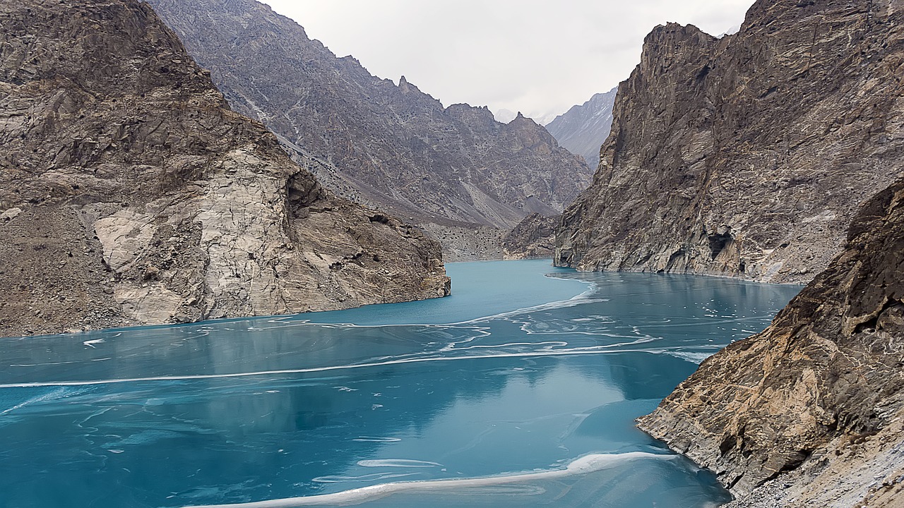 Vanduo,  Gamta,  Kelionė,  Kraštovaizdis,  Dangus,  Sušaldyta,  Ežeras,  Žiema,  Hunza,  Pakistanas