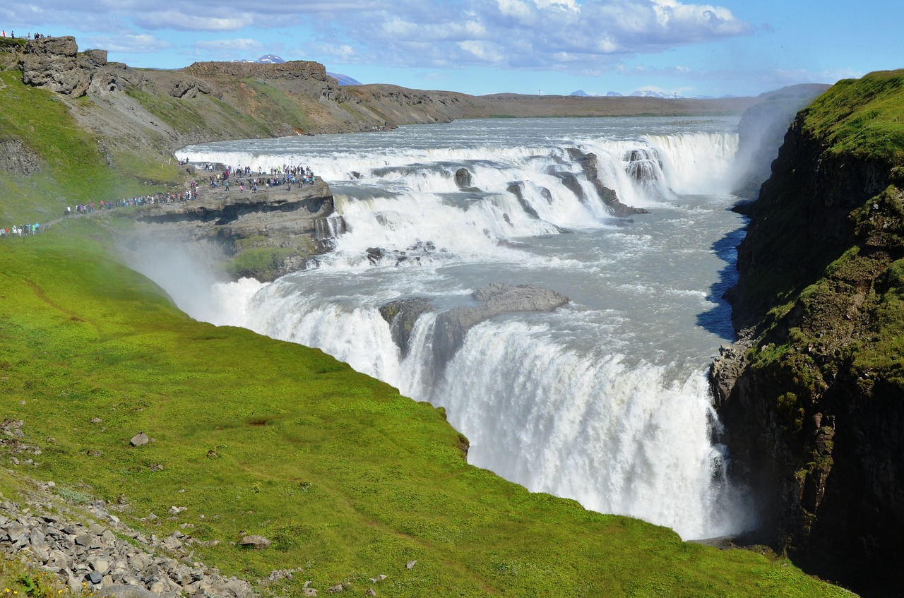 Krioklys, Gullfoss, Iceland, Gamta, Kraštovaizdis, Upė, Vanduo, Milžiniškas, Gamtos Jėga, Baltas Vanduo