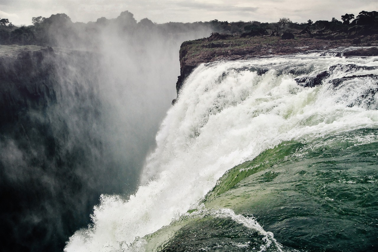 Krioklys, Viktorijos Krioklys, Purkšti, Zambezi, Upė, Afrika, Vanduo, Zimbabvė, Zambija, Milžiniškas